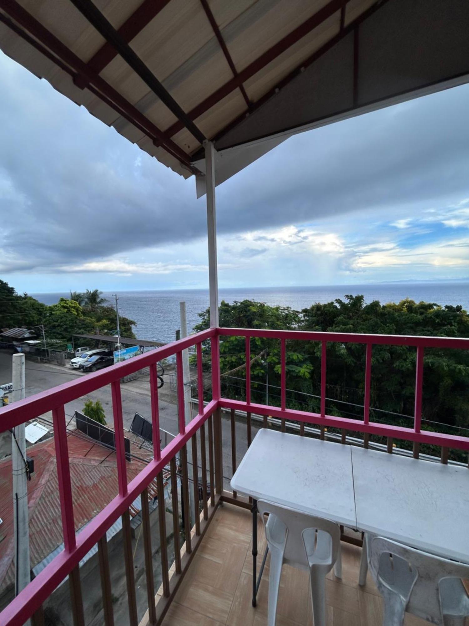 The Biggies Inn Oslob Buitenkant foto