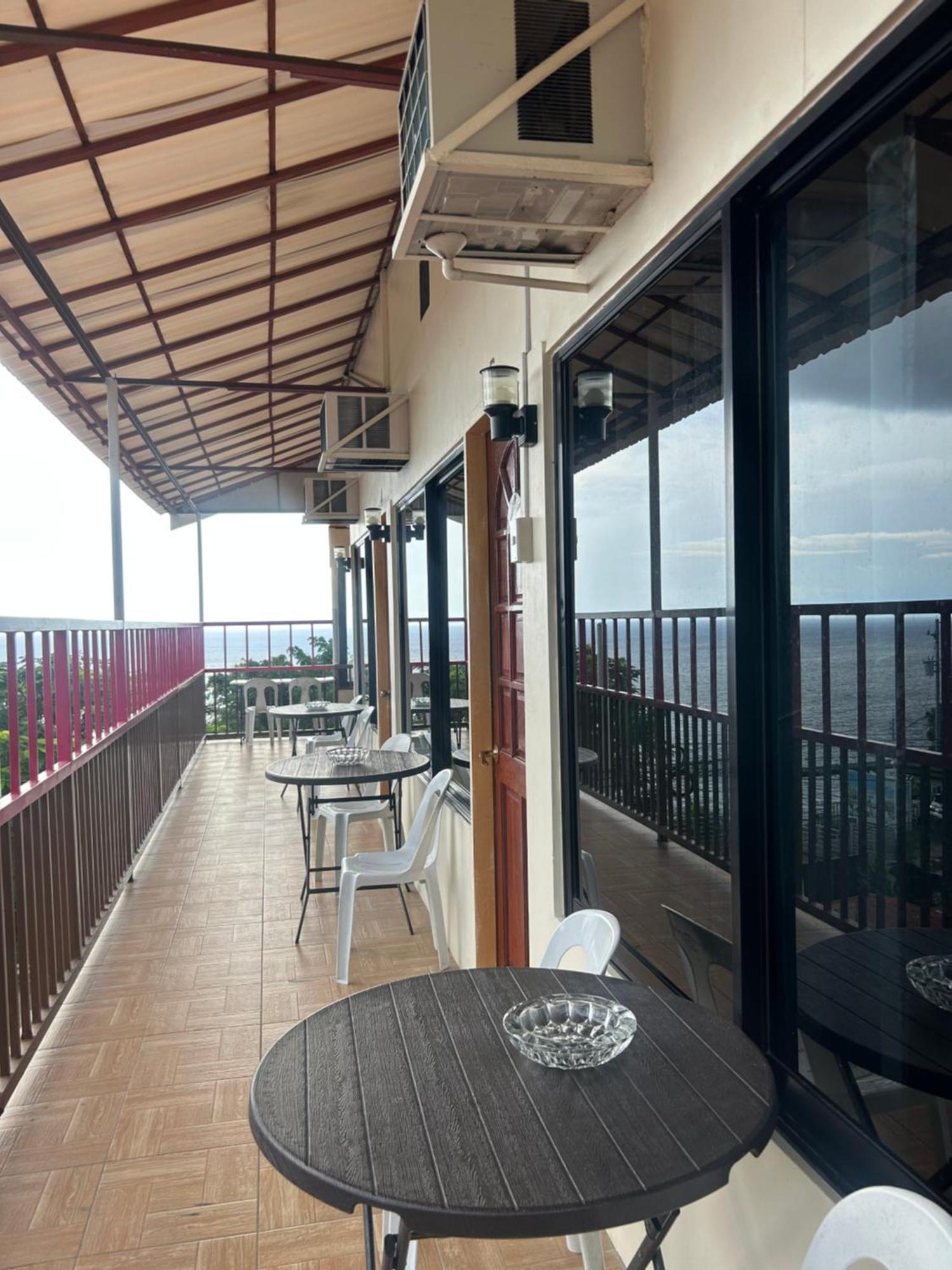 The Biggies Inn Oslob Buitenkant foto