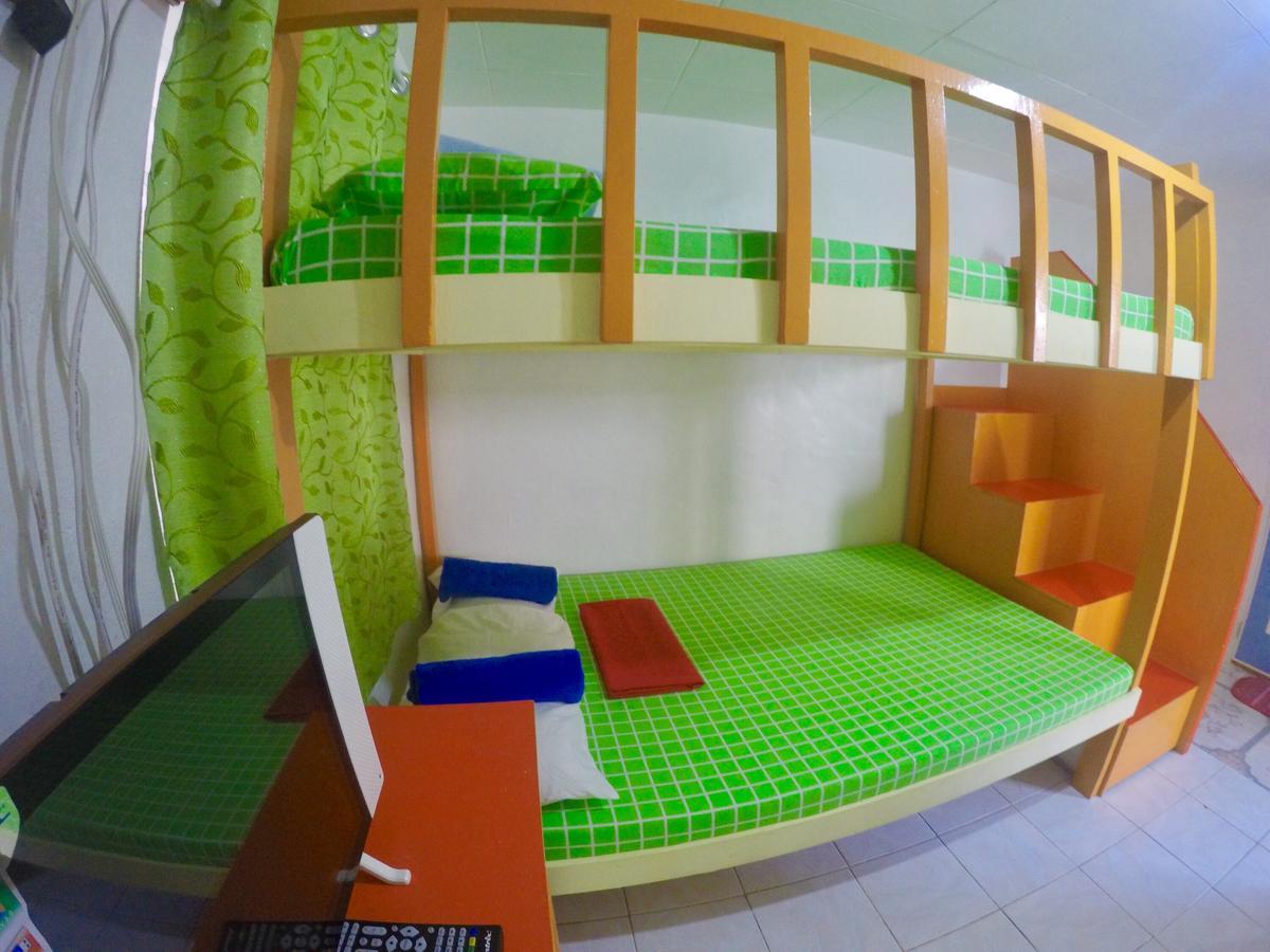 The Biggies Inn Oslob Buitenkant foto